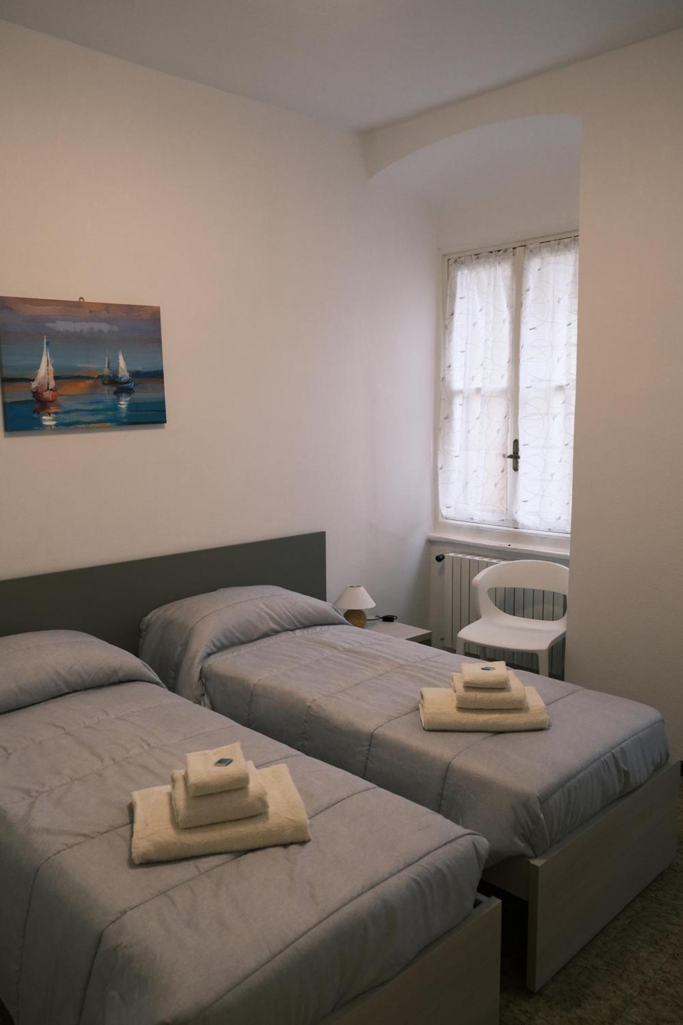Finestra Sulla Piazza By Portofinovacanze 拉帕洛 外观 照片
