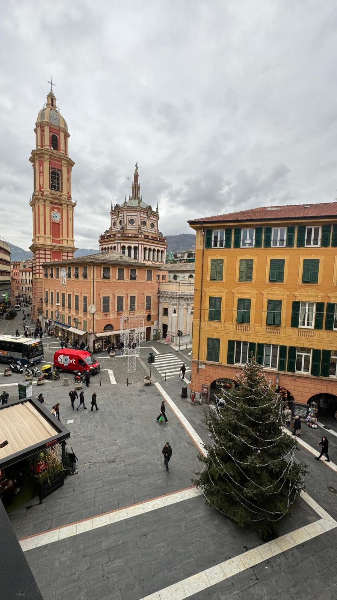 Finestra Sulla Piazza By Portofinovacanze 拉帕洛 外观 照片